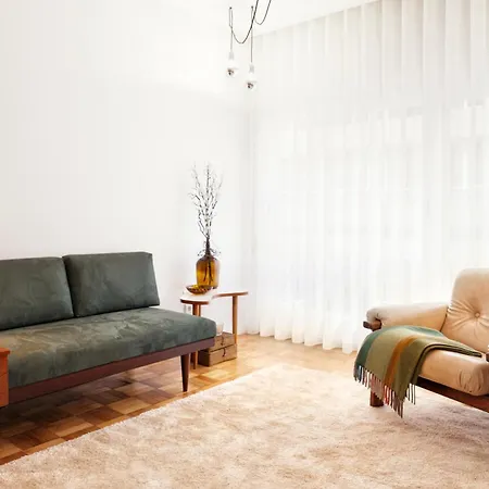 Viva Cozy Downtown Апартаменты *